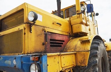 service_truckandtractor01